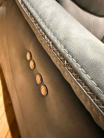 Photo of free Recliner sofa two seats (Palmers Green N13) #4