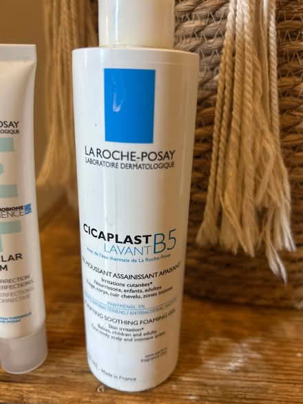 Photo of free cleansing foaming gel and cream (E8) #2