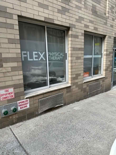 Photo of free Curb alert (two swivel chairs) (UWS (W. 85th & Riverside Dr.)) #3