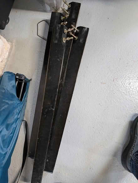 Photo of free Dining Room Table (Stoneham, Near Montvale Ave) #1