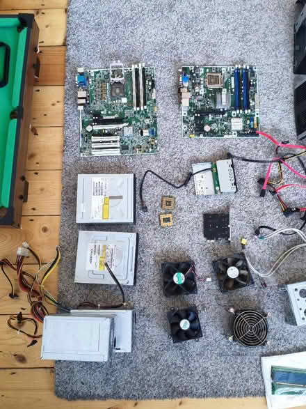 Photo of free Legacy computer components sw2 (Tulse Hill, SW2) #4