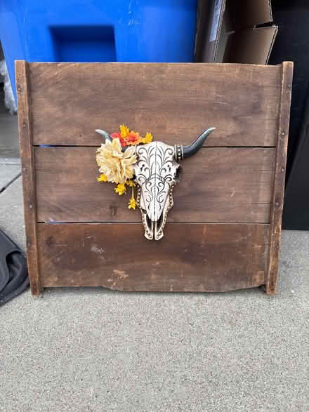 Photo of free Cool wall decoration (newark) #1