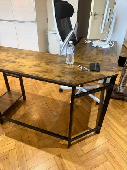 Photo of free Large desk (Enfield N13) #3