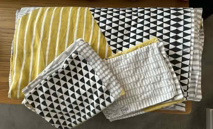 Photo of free King size quilt set (Halewood L26) #1