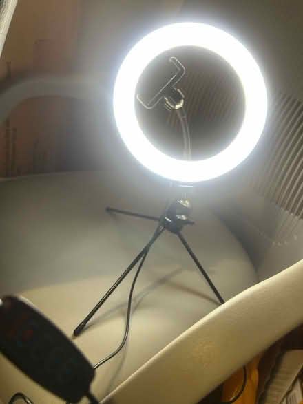 Photo of free Selfie ring light (LU3) #1