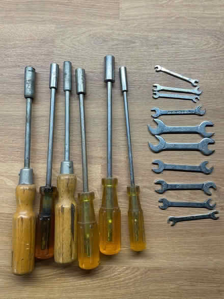 Photo of free BA-sized open spanner’s and socket (Cookham SL6) #1