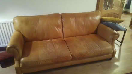 Photo of free Leather 3 seater couch (Pool of Muckhart FK14) #1