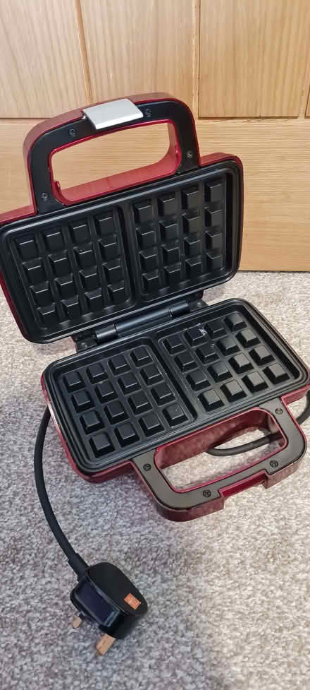 Photo of free Small waffle maker (Allestree DE22) #2