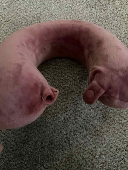 Photo of free Travel neck pillow (Wimbledon SW19) #2