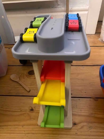 Photo of free Car garage toy (Dublin 14) #1