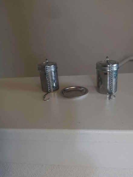 Photo of free 2 loose tea Infusers (White Center) #1