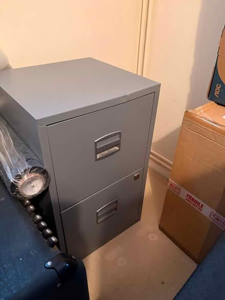 Photo of free 2 drawer ,etal filing cabinet (SG5 3EP, Great Offley) #1