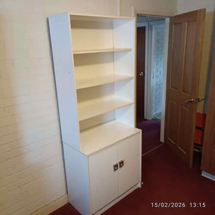 Photo of free integrated white shelves and cupboard (Brookhouse LA2) #1