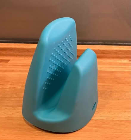 Photo of free Silicone heat resistant mitt (Hitchin SG4 7SN) #1