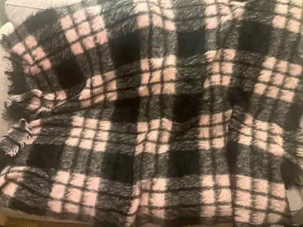 Photo of free Black and Pink blanket (Emscote Mill CV34) #1