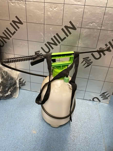 Photo of free Pump sprayer (Cookham SL6) #1