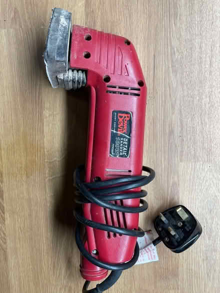Photo of free 180W power sander - cabled (Cookham SL6) #1