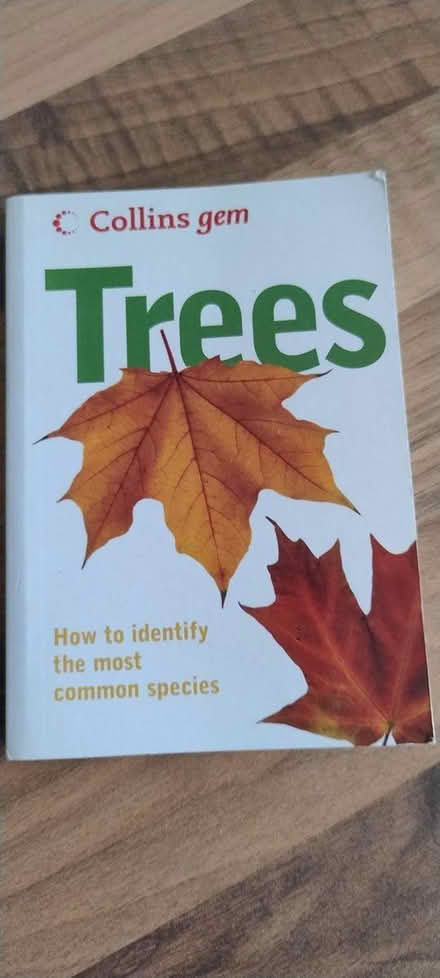 Photo of free Pocket book of trees (WR14 Malvern Link) #1