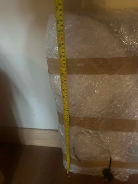 Photo of free 26 by 40 inch old samsung tv (Le169rx) #2