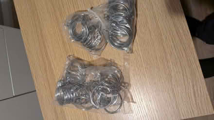 Photo of free Extendable curtain pole and hooks (Billericay, Basildon) #2