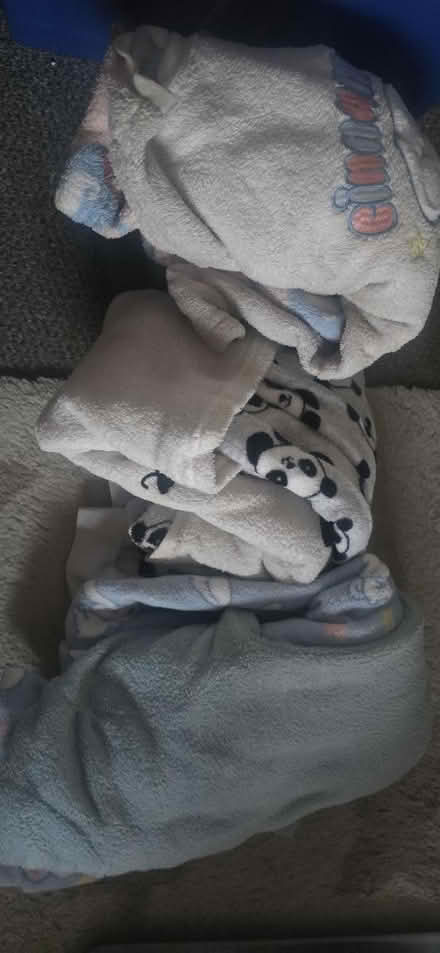 Photo of free 10 - 11 years girls Winter pyjamas (Broxtowe NG8) #1