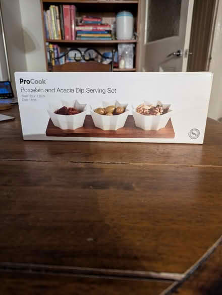 Photo of free New Dip/ snack serving set (Bedford) #1