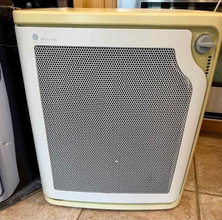 Photo of free GE HEPA air filter (Pittstown NJ) #3
