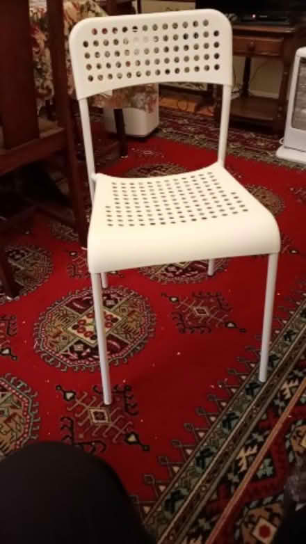Photo of free IKEA small chair for child (belmont sutton SM2) #1