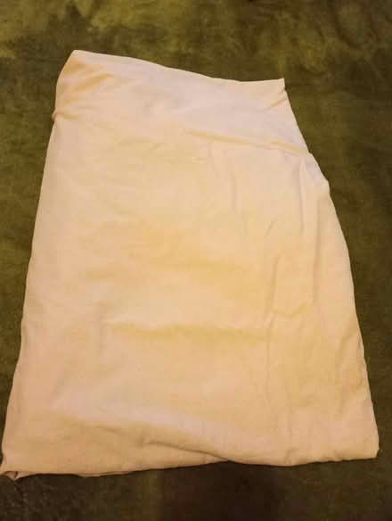 Photo of free Fitted single sheet and covers for single duvet (Welling DA16) #3