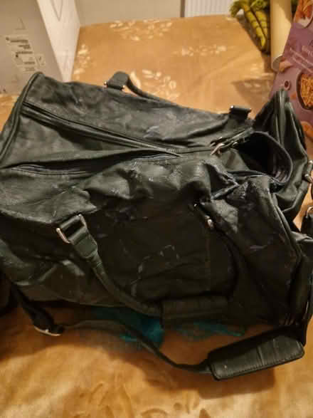 Photo of free Green holdall bag (Sparkhill B13) #1