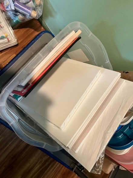 Photo of free Art supplies, acrylic, paints etc (1621 Dole St. 96822) #3