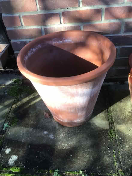 Photo of free Clay pot (Sidley TN40) #1