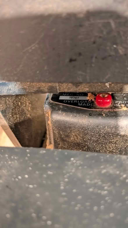 Photo of free Craftsman 12" radial arm saw (cortlandt manor) #4