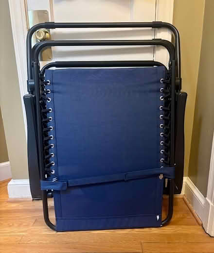 Photo of free XL zero-gravity chair (Brookland, DC) #1