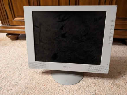Photo of free VGA LCD Monitor (El Camino at Bowers) #1