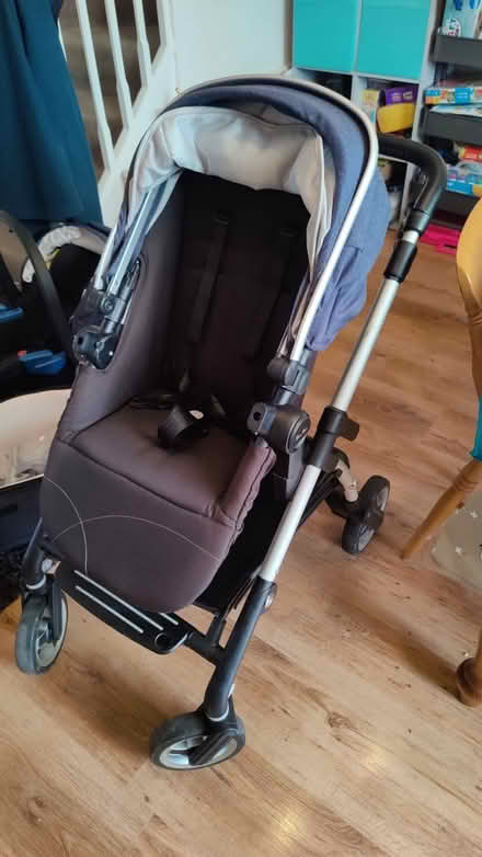 Photo of free Silver Cross travel system (RG6 Earley) #1