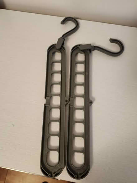 Photo of free Closet organizers (Gatineau) #1