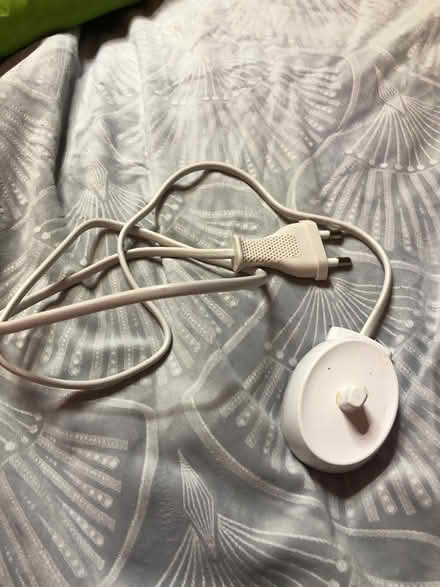 Photo of free Braun toothbrush charger (L15) #1