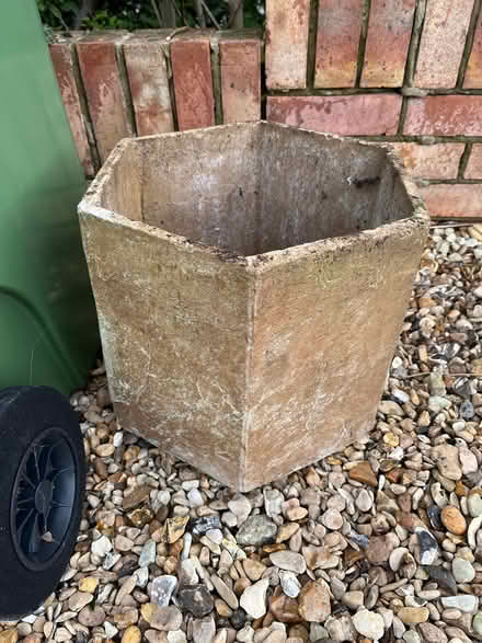 Photo of free Plant pot (Harwell OX11) #1