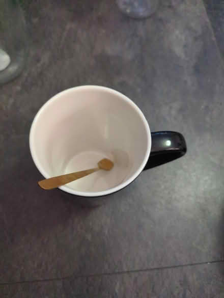 Photo of free Tall hot chocolate mug (Chessington KT9) #2