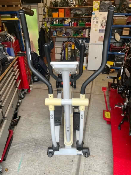 Photo of free Cross Trainer (Leigh On Sea Ss93ss) #1