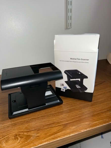 Photo of free Mobile film scanner (Marsh LA1) #2