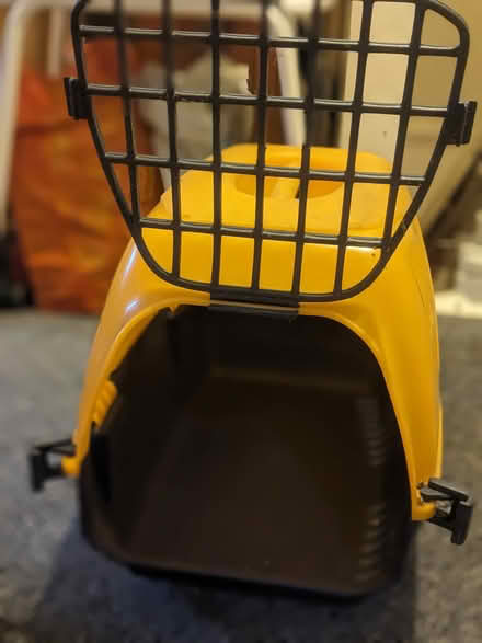 Photo of free Cat carrier (Ealing W5) #1