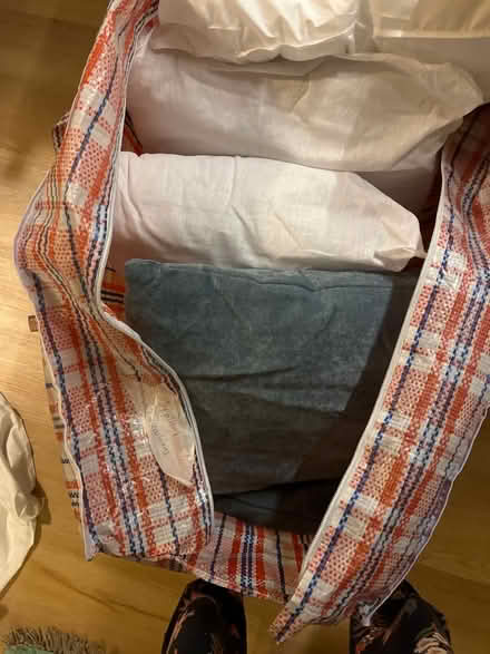 Photo of free 2 blue/teal square cushions (Cambridge CB5) #1