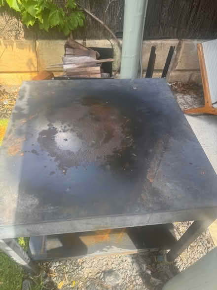 Photo of free Metal table (Mount Hawthorn) #2