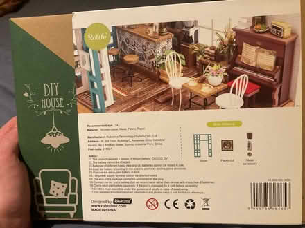 Photo of free DIY Miniature House (Balerno, EH14) #2