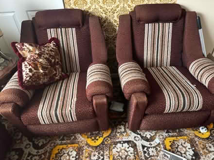 Photo of free Vintage sofas (The Meadows NG2) #2