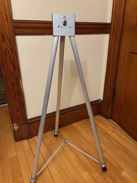 Photo of free Tripod stand (Cambridge) #1
