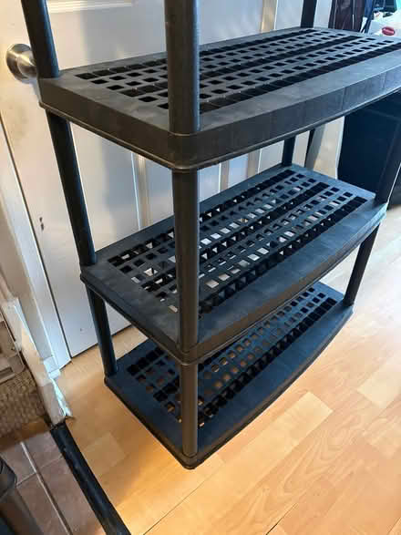 Photo of Posts, feet and shelves (L5L 5P5) #1