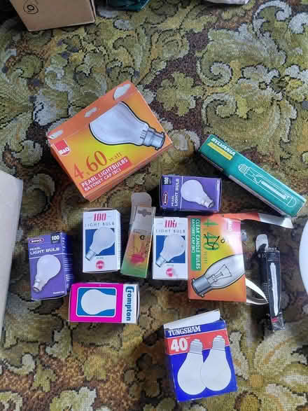 Photo of free Bulbs light (New haw KT15) #1